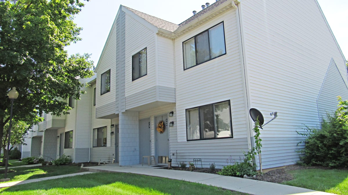 Shippensburg Town Homes Village of Timber Hill Photos